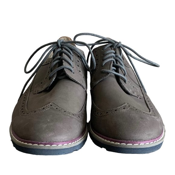 •SOLD•CLARK'S Gray TOR England Leather Wingtip Casual Tie Men's Dress Shoes 8.5M - Picture 4 of 7